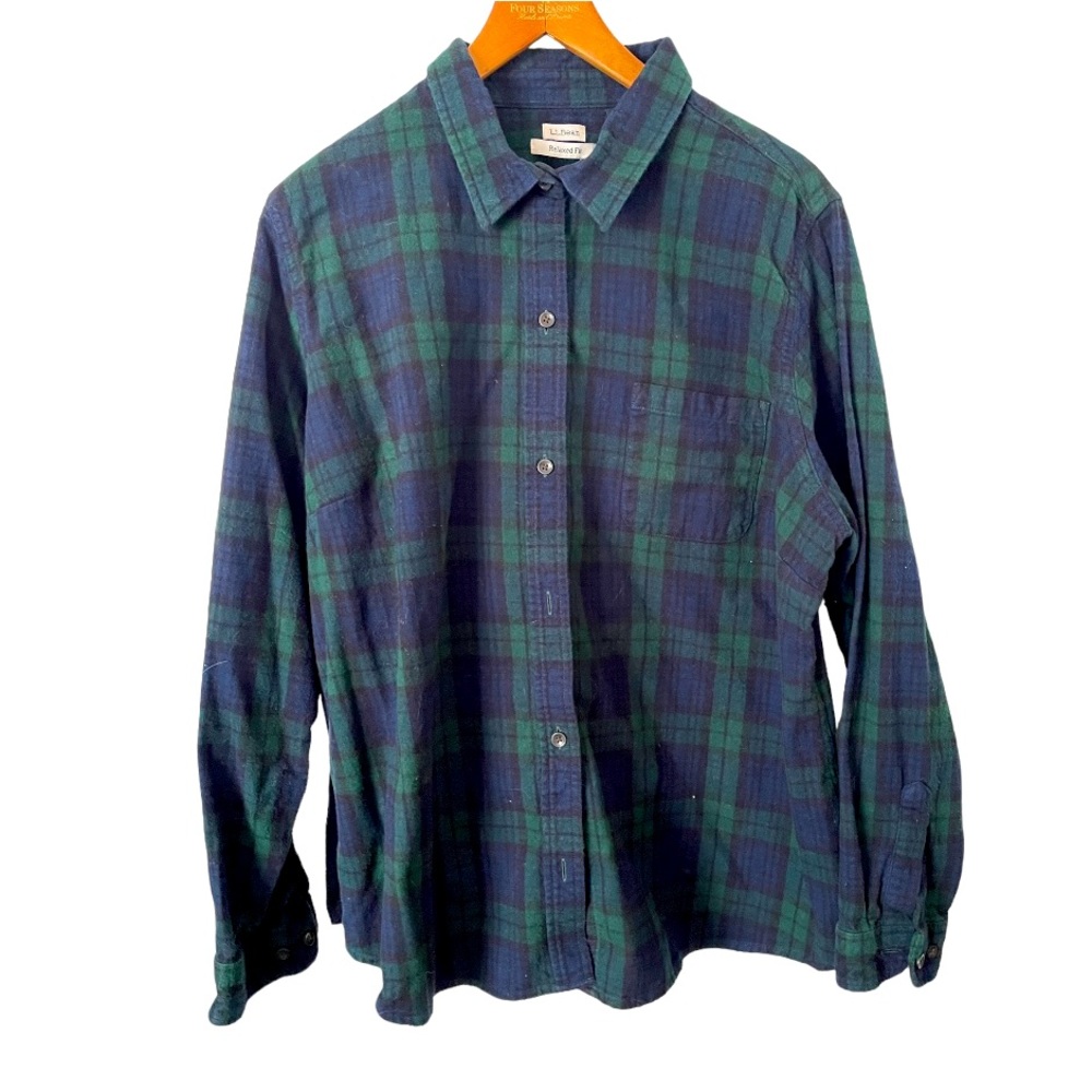 L.L. Bean Button Front Flannel Shirt Men's‎ Large Navy Green Plaid Button Down